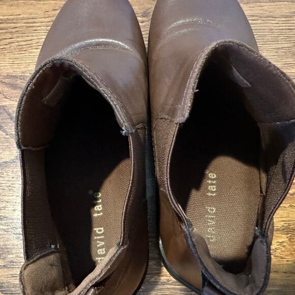 David Tate Space Leather Chelsea Booties - Brown - Size 8W Everyday Style - Picture 11 of 11